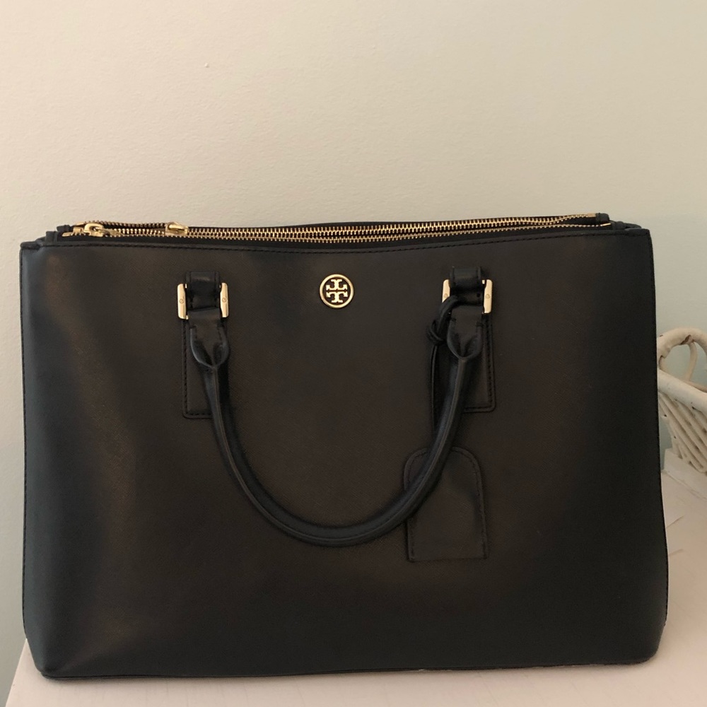 Tory Burch Robinson Tote